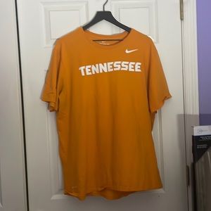 Nike DriFit Tennessee Tee - XXL Mens
